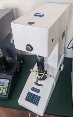 OEM Micro Vickers Digital Durometer ، جهاز اختبار صلابة البرج اليدوي فيكرز