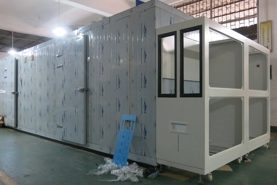 نطاق الرطوبة 20٪ ~ 98٪ R.H غرفة الرطوبة المستخدمة AC 380V50 / 60HZ