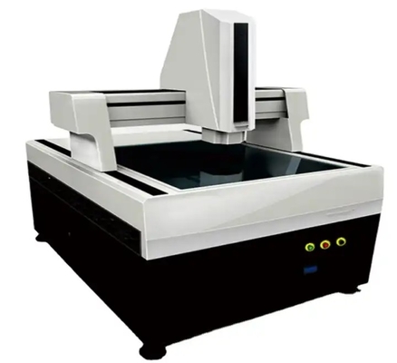 يستخدم نظام قياس الفيديو Automaton Optical CMM في الصناعة الطبية