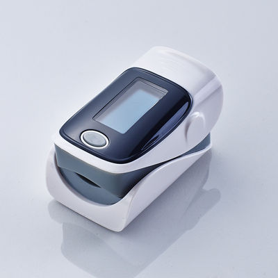 200BPM الكهربائية الإصبع نبض مقياس التأكسج 1.5 فولت بطارية قلوية